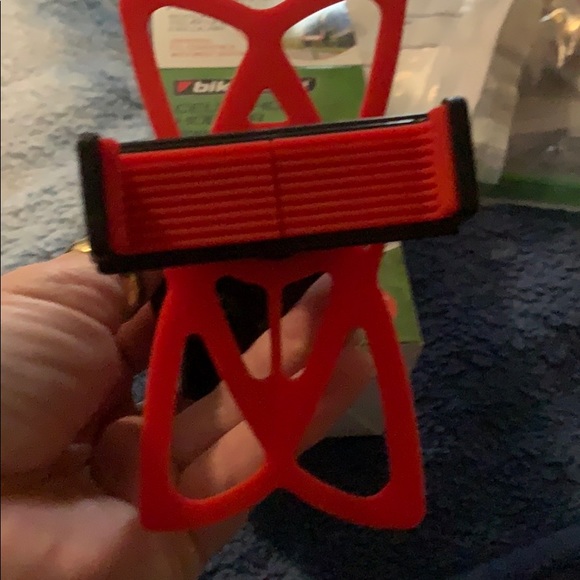 Cell phone holder ! - Picture 3 of 3